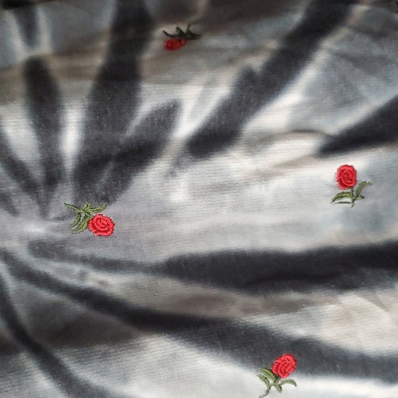 Eighty Eight brand medium tie dyed with roses hoodie men's unisex - Picture 3 of 10